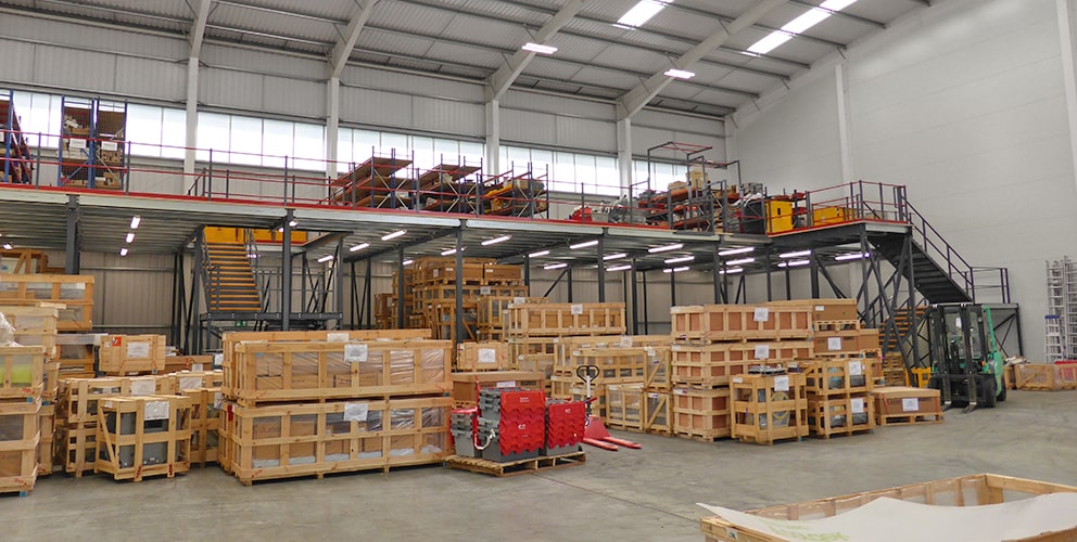 Storage use mezzanine floor installation